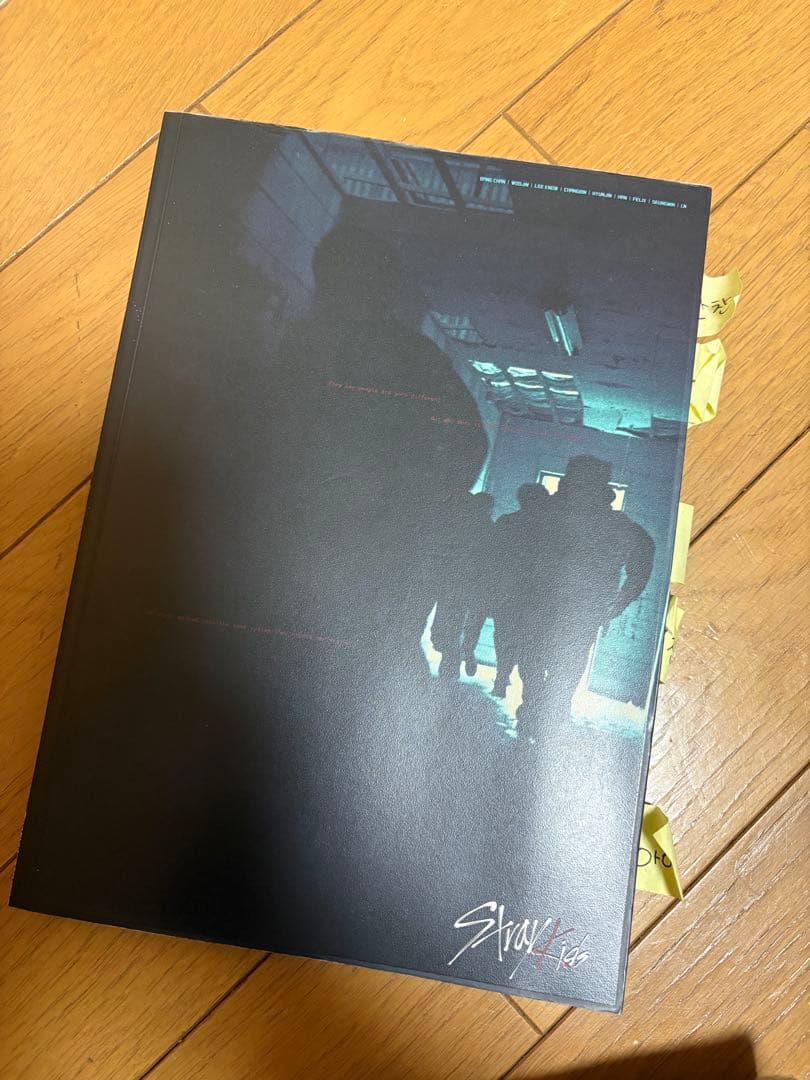 Stray Kids「I am NOT」全メンバー直筆サイン入りアルバム - メルカリ