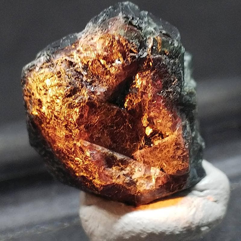 308 アレキサンドライト 原石 結晶 ジンバブエ産 - メルカリ