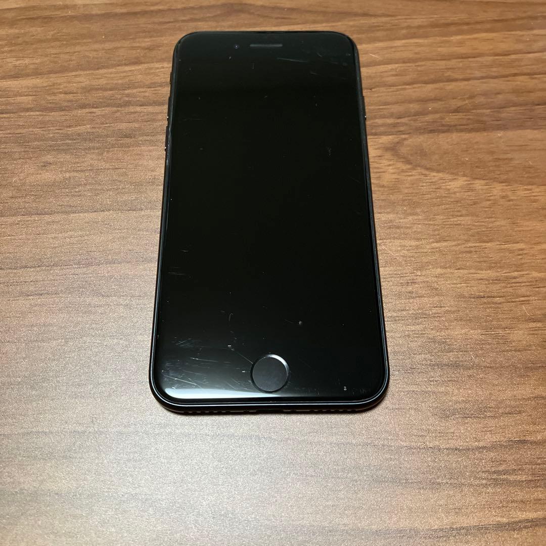 iPhoneSE2(第2世代) SIMフリー 64GB バッテリー容量92% 黒 iPhoneSE2(第2世代) SIMフリー 64GB バッテリー容量92% 黒 - メルカリ