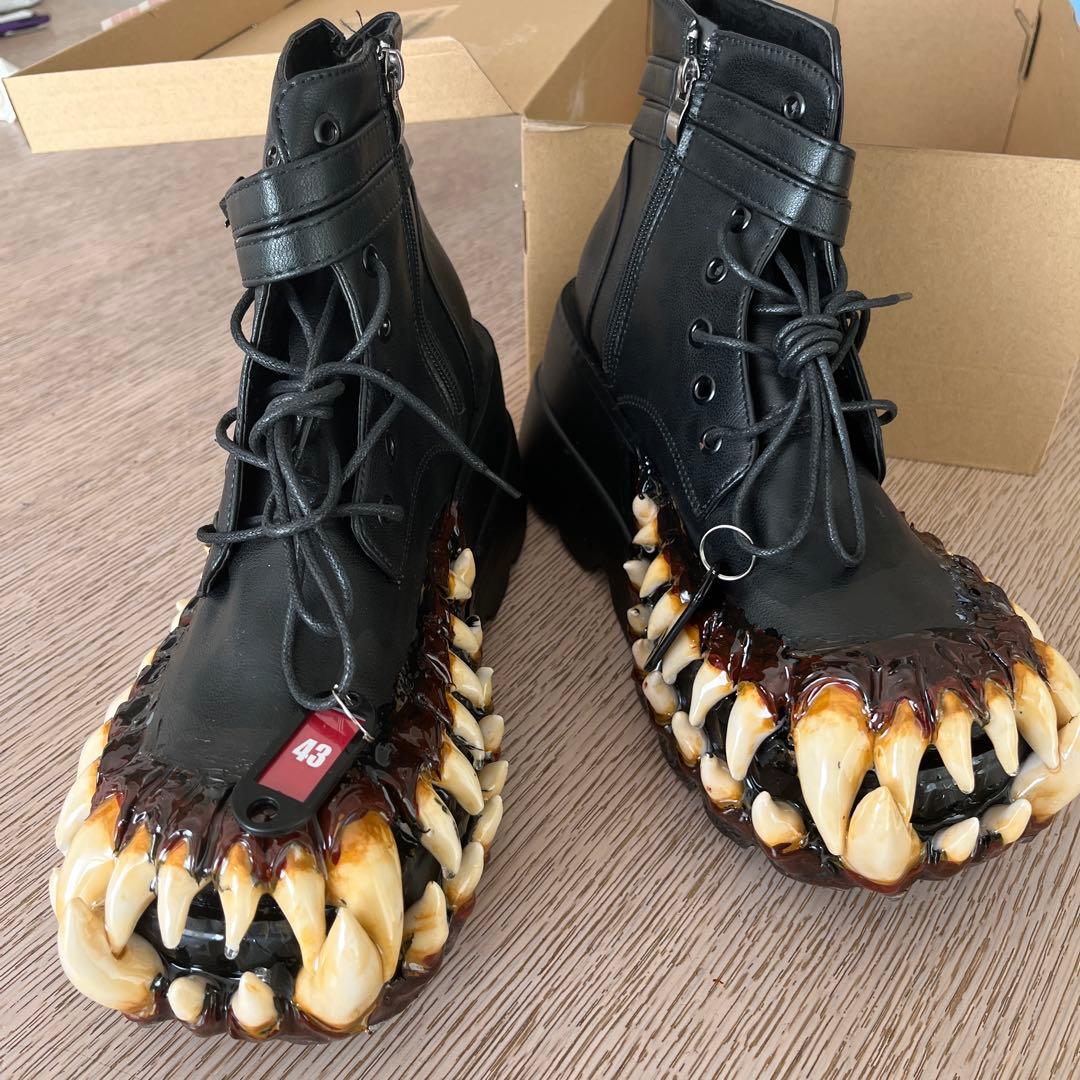 venom boots size43 - メルカリ