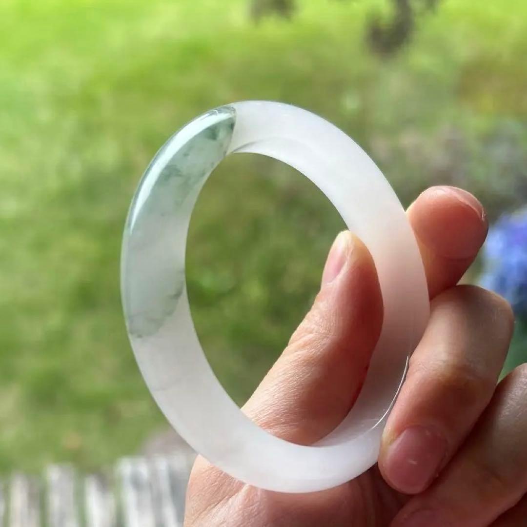 新疆天山翠 雪翠白底青 ヒスイ氷飄花 (内径)圏口54バングル 天然石