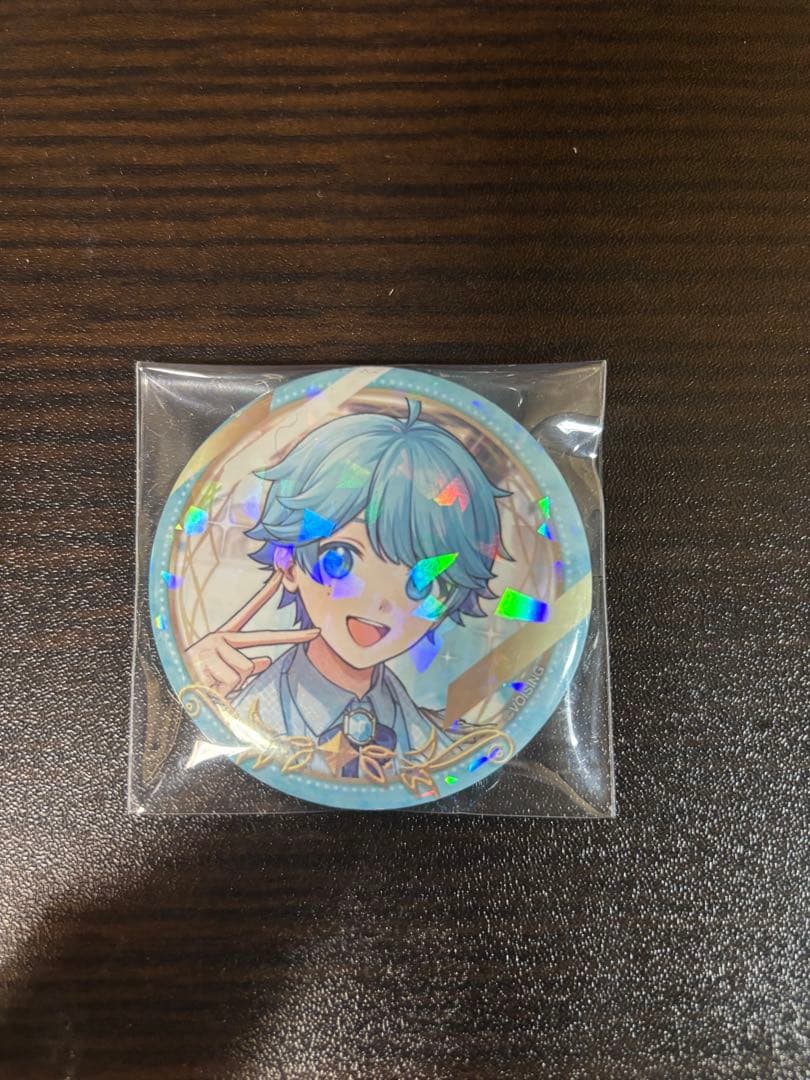 いれいす 缶バッジ 第21弾 5周年 -hotoke- - メルカリ