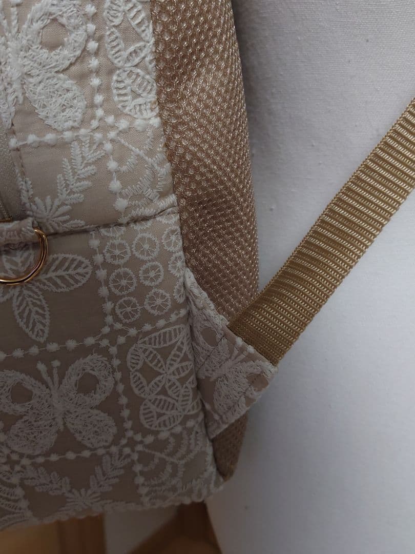 forest tile light beige ミナペルホネン リュック