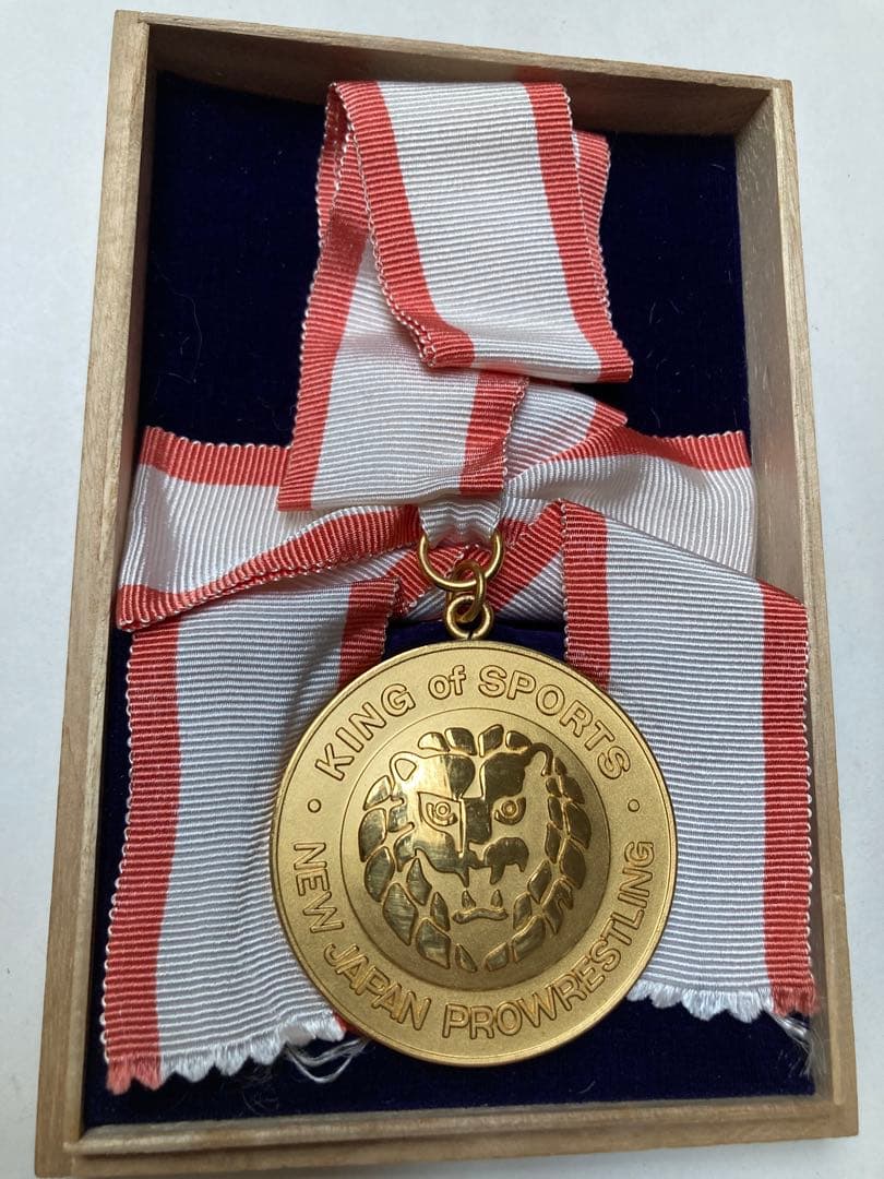 第1回MSGタッグリーグ戦優勝者メダル 2本セット - メルカリ