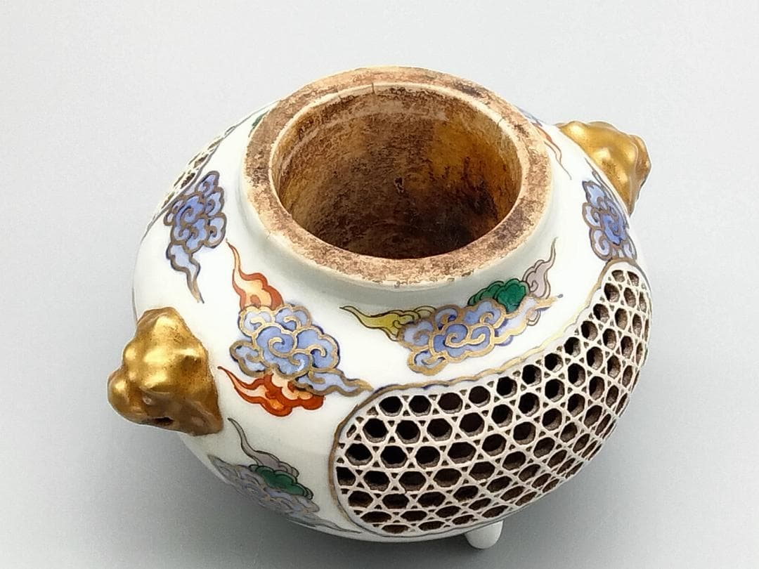 霊芝雲文 籠目透彫 火舎 吉祥文様香炉 - メルカリ