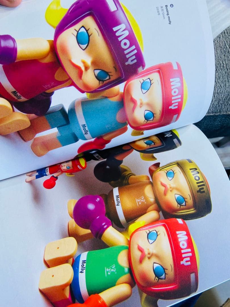 Kenny Wongサイン入り Molly アートブック トートバッグ付き - メルカリ