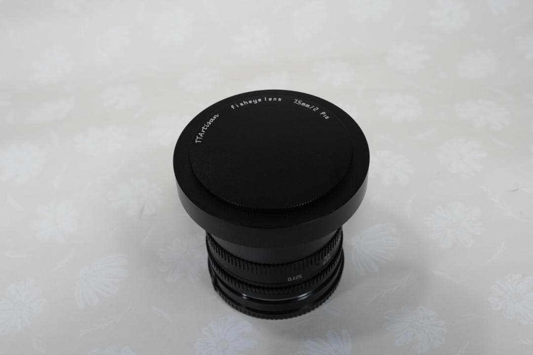 a*z様 TTArtisan 7.5mm F2 Eマウント APS-C Fish