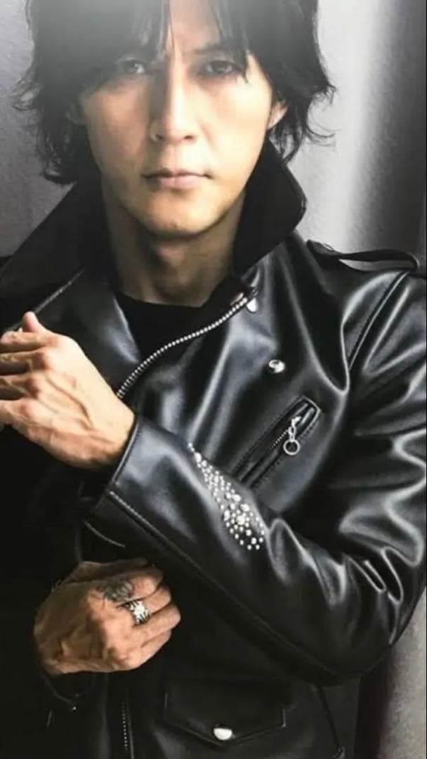 t*a様 B'z 30TH SCENES Schott ライダースジャケット 稲 - メルカリ