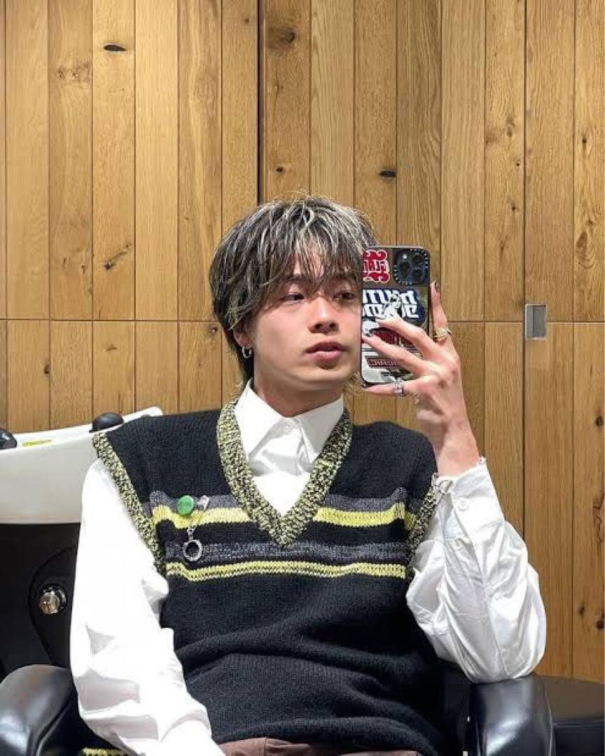 美品ラフシモンズ フレッドペリー ニットベスト コムドットやまと着用