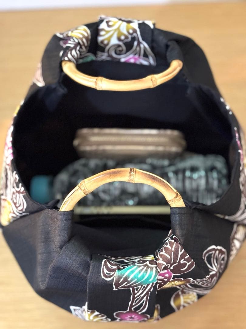 和装バック着物バック琉球紅型・琉球柄・葵の柄（黒）入学卒業結婚