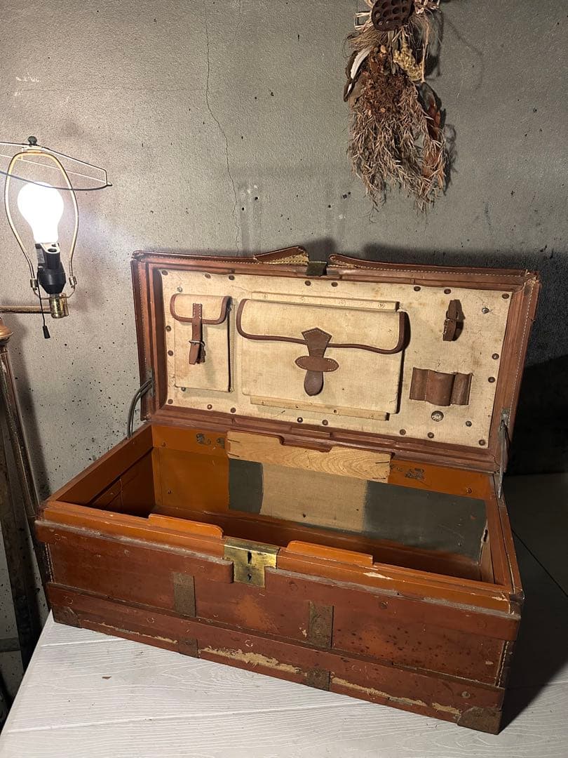 希少 大日本帝国 旧日本軍 軍隊 行李 ケース 当時物 獣督行李 - メルカリ