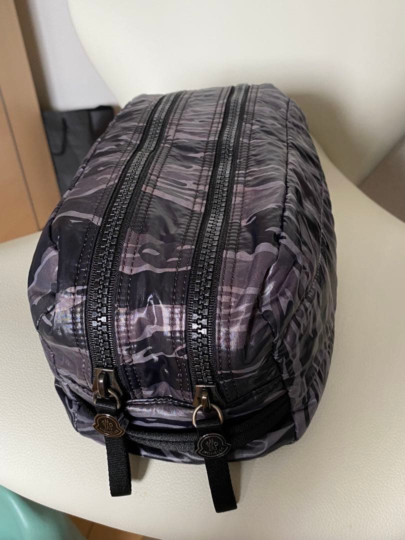 RIMOWA×MONCLER 迷彩ダブルジッパー ポーチ - メルカリ