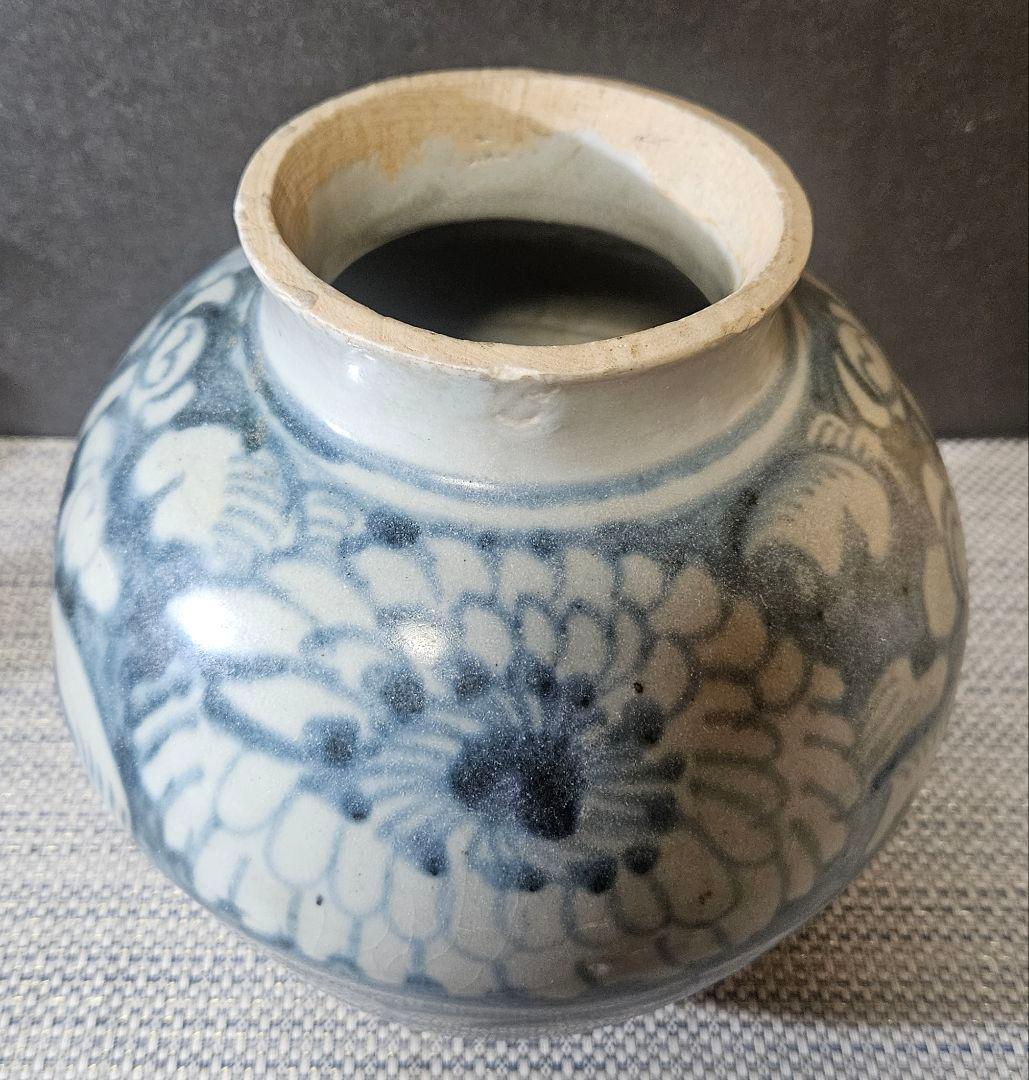 明朝 明代 中国古陶磁 中国南方系 青華 古染付 花の図 胴継ぎ 壺 花