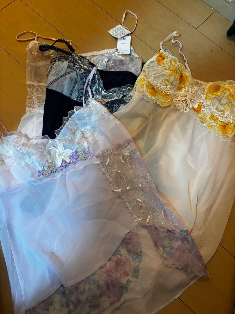 在庫わずか新品未使用Wacoal × ルジェ キャミソール、スリップ10点セット ワコール サルート 21グループ 21G キャミソール ML スリップ