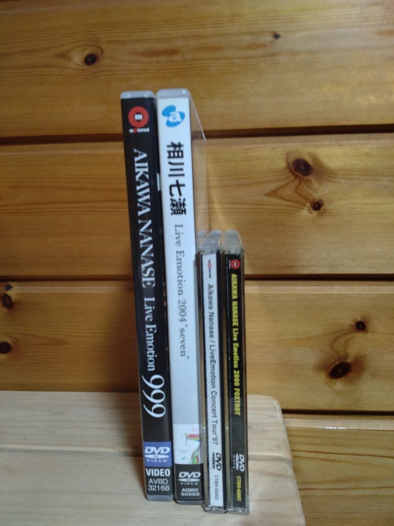 相川七瀬 Live Emotion 999 他　DVD 4枚まとめ売り Amazon.co.jp: AIKAWA NANASE Live Emotion 999 [DVD] : 相川七瀬: DVD