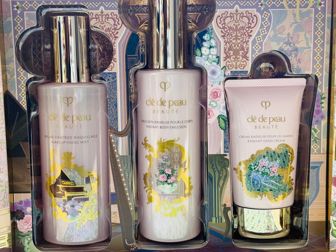 クレドポーボーテ　コフレ　ラディユー　スティル　ロココ 2026年最新】コフレラディユースティルロココの人気アイテム - メルカリ