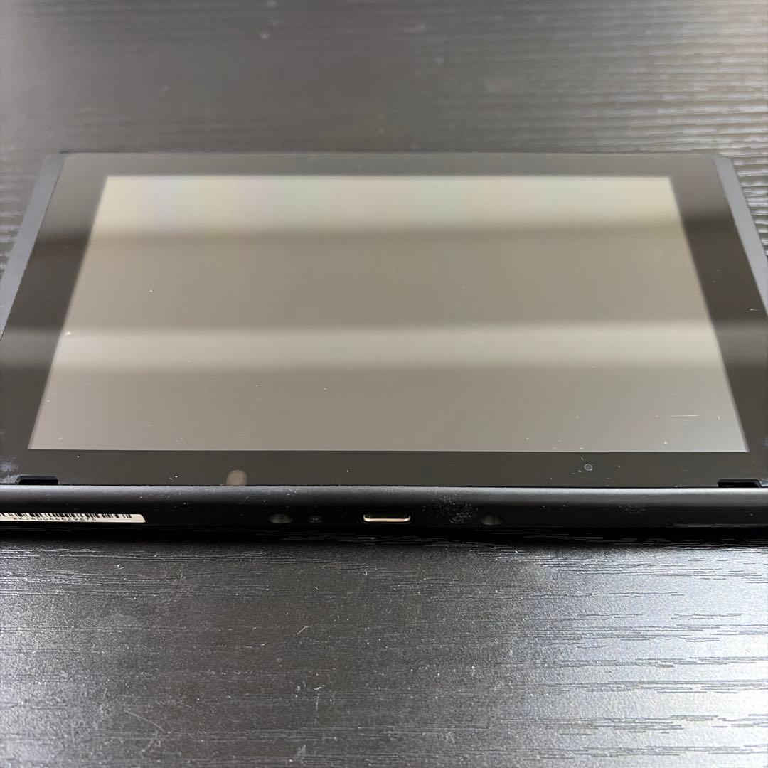 Nintendo Switch 本体（ケース、SDカード付） dresma_4580098914497v