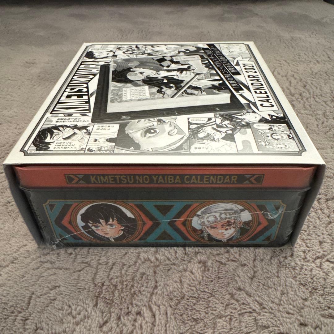 ゆき様専用【新品・未開封】鬼滅の刃 カレンダー 2021 特製缶入り14