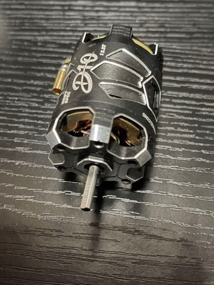 HobbyWing D10 13.5t ブラック ブラシレスモーター 中古