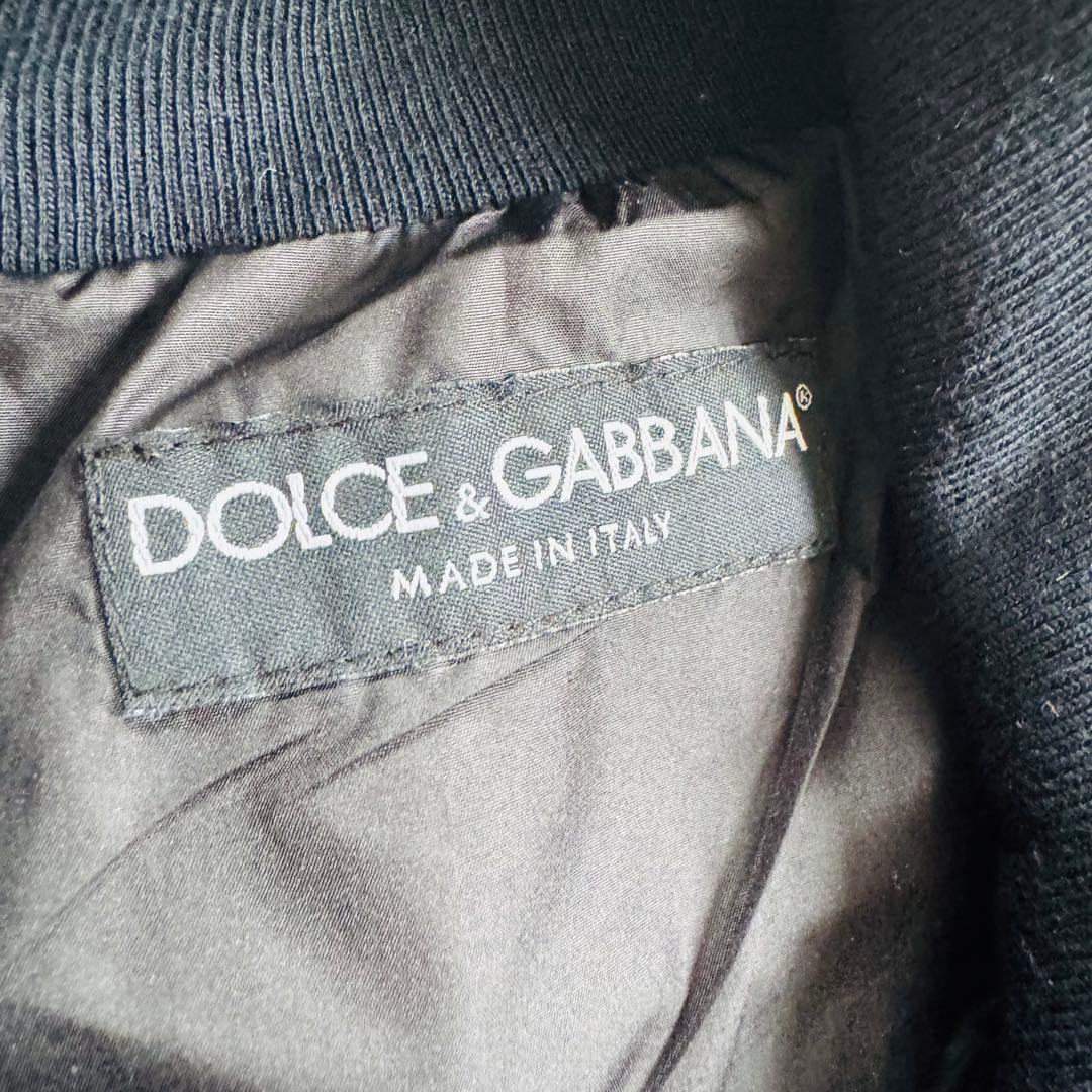 美品 ドルチェ&ガッパダーナ メタルプレートロゴ ナイロンジャケット