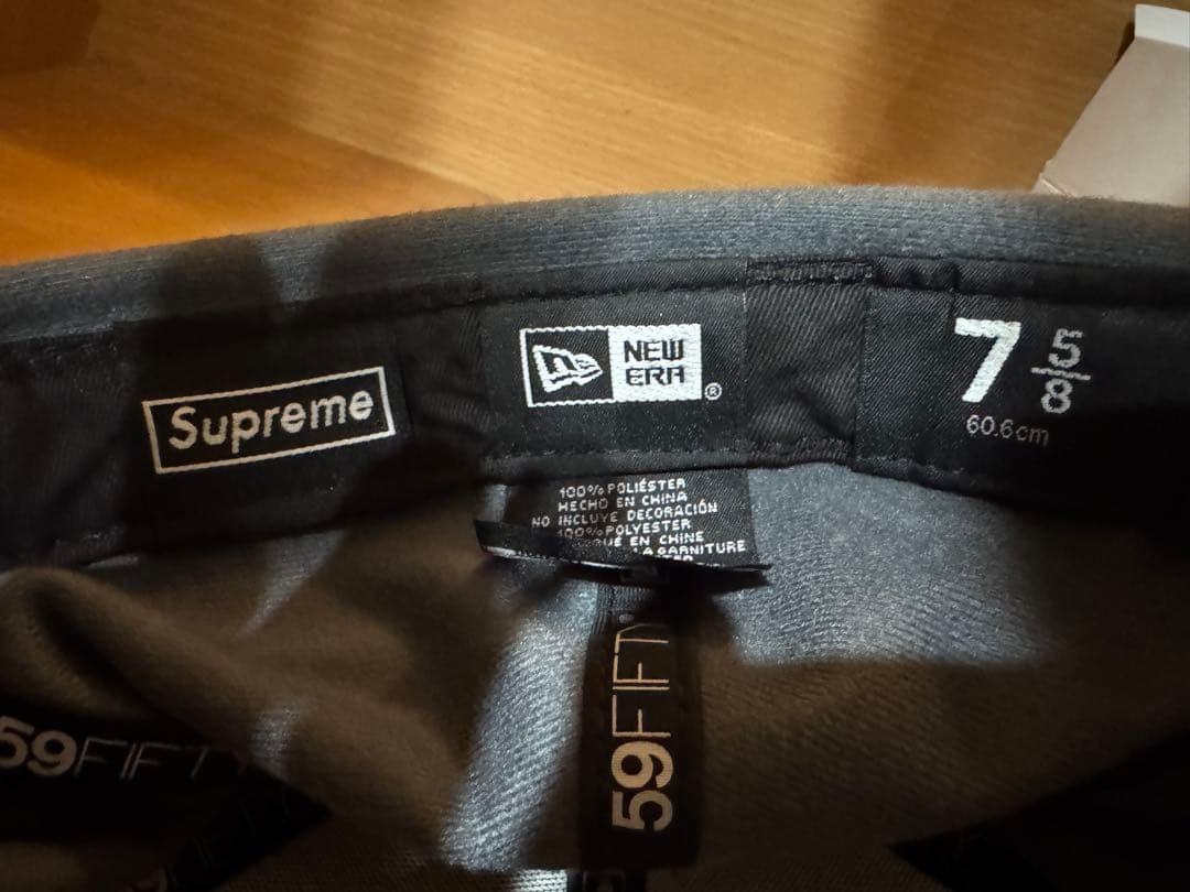 Supreme Box Logo 75/8 60.6cm 黒 ニューエラ