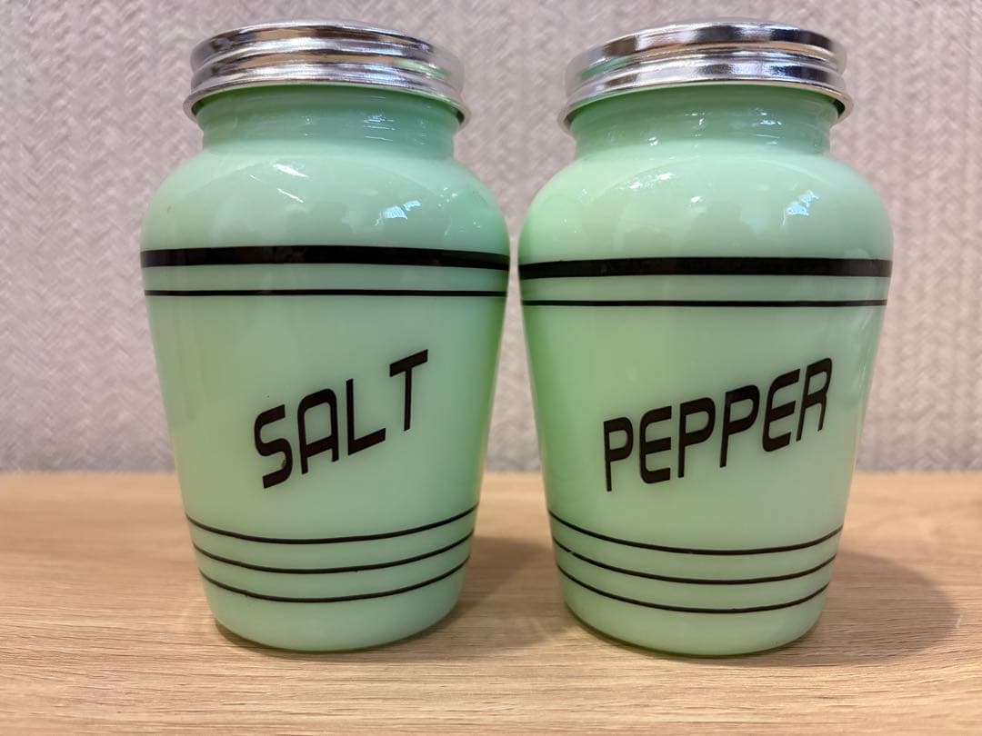 超美品】ファイヤーキング ジェダイ ソルト＆ペッパー シェーカー ペア