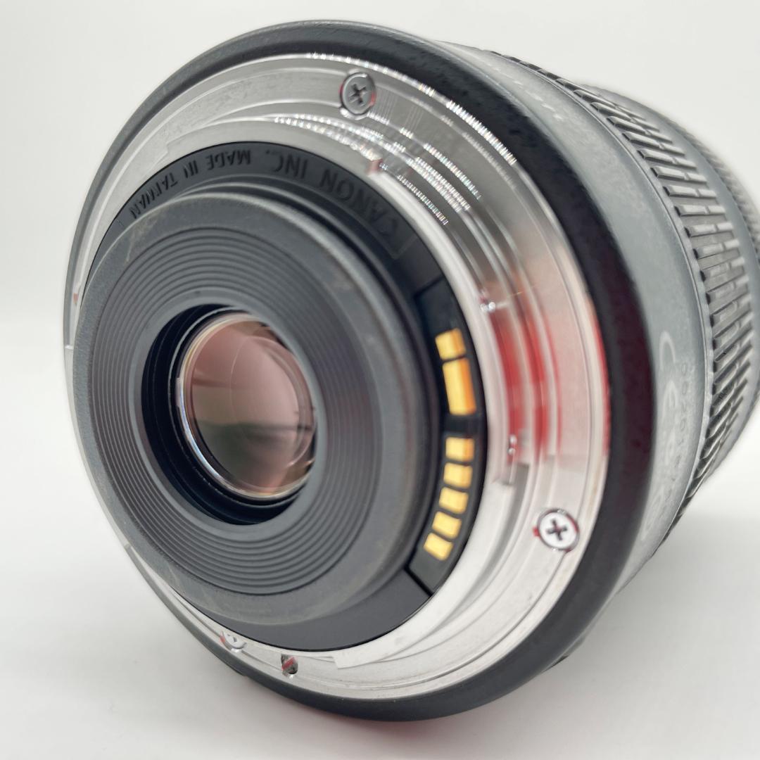 【美品】【送料込み】Canon EF-S 18-135mm F3.5-5.6