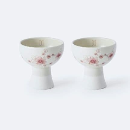 BTS 紅梅 廣州窯 クァンジュヨ KwangJuYo ベルカップ 音杯 2個 宅配買取】BTS×クァンジュヨ 廣州窯 KWANGJUYOのベルカップ 音杯を福岡