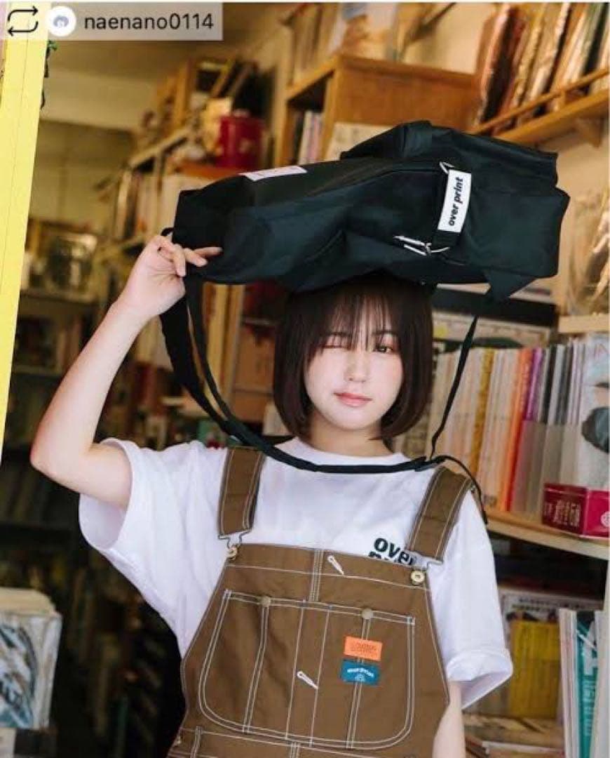 over print × UNIVERSAL OVERALL コラボ - メルカリ