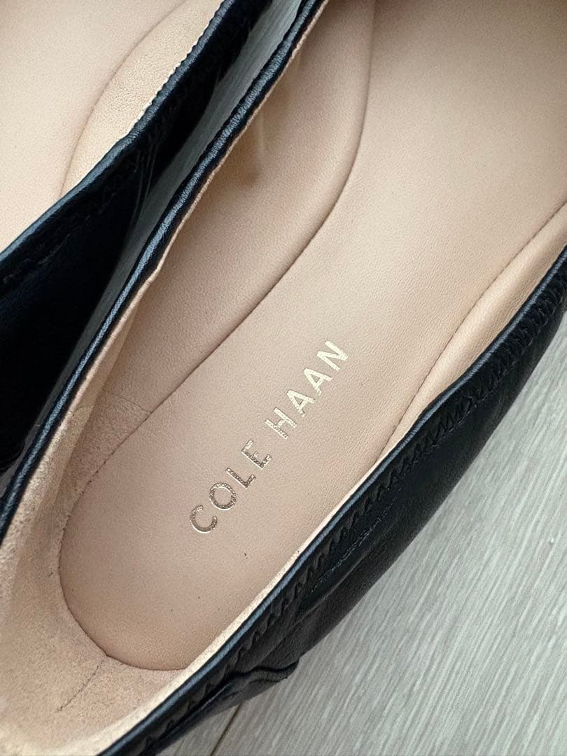 COLE HAAN ブラック フラットシューズ トバボウバレエ 24.5cm