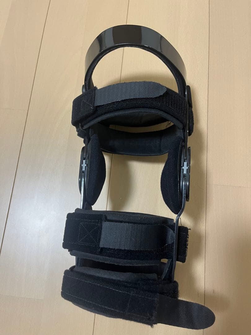 Donjoy ドンジョイ CI用 右脚 4TITUDE 膝関節用装具 サポーター - メルカリ