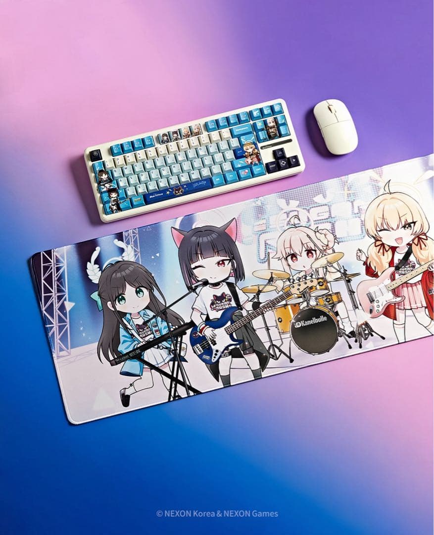 韓国限定 ブルーアーカイブ X はまじあき キーボード デスクテリア