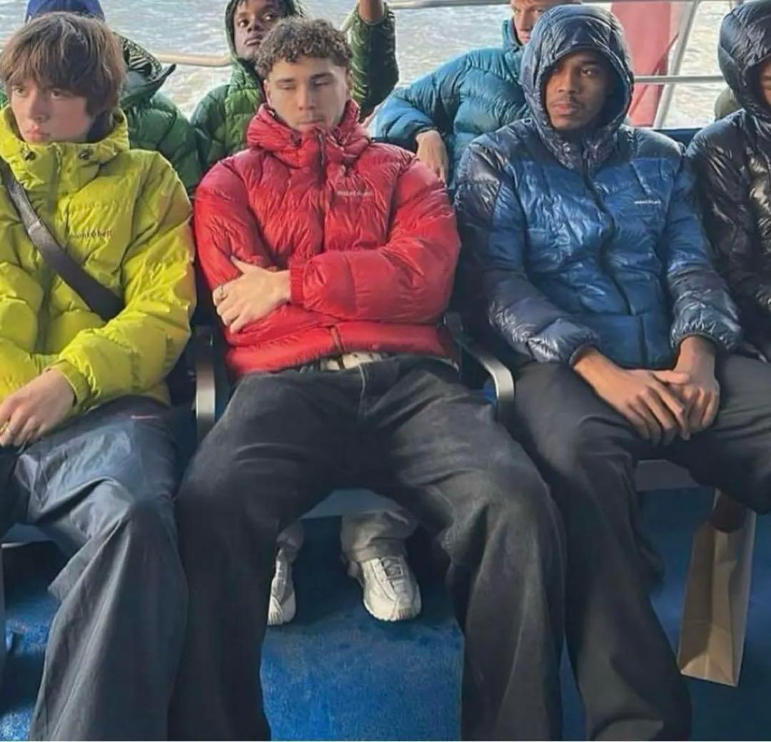 mont-bellモンベル ライトアルパイン ダウンパーカー ブルー メンズXL