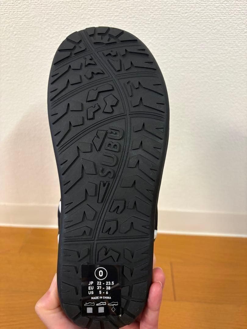 【IVE レイ着用】 SUBU ドット　スブ 水玉22〜23.5cm 大人気