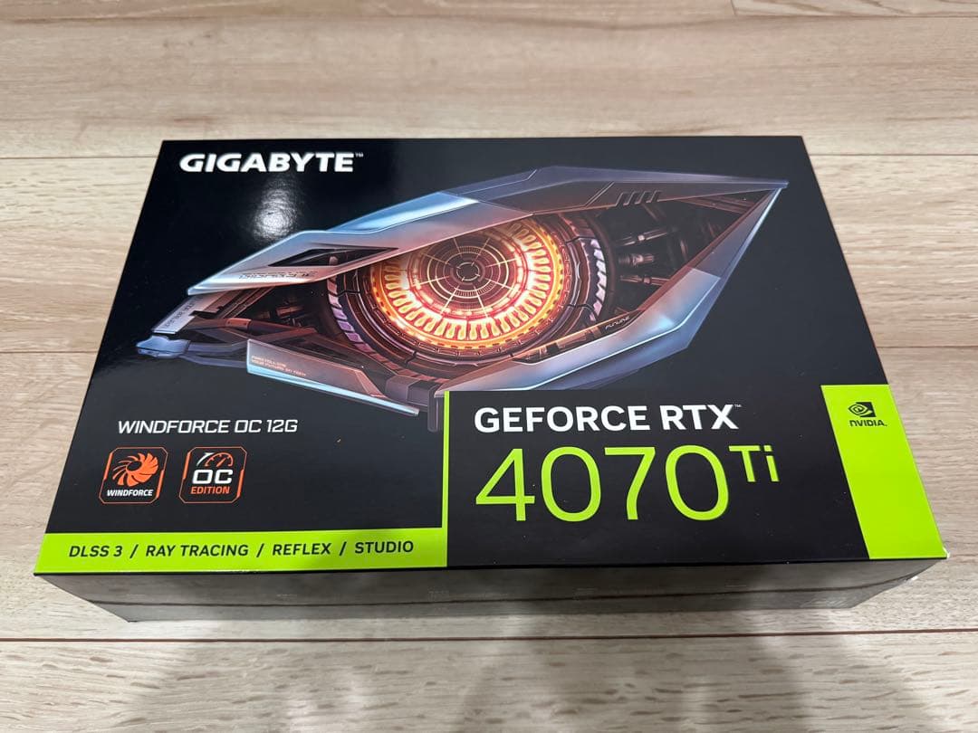 GIGABYTE　RTX4070ti Amazon.com: Gigabyte GeForce RTX 4070 Ti WINDFORCE OC 12G Graphics