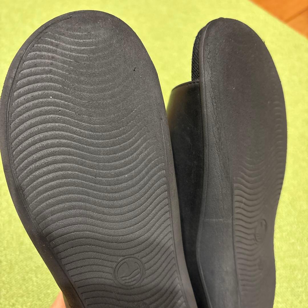 美足美人　フィットピローⅢ （Lサイズ）黒　　実質23.5〜24.0センチ