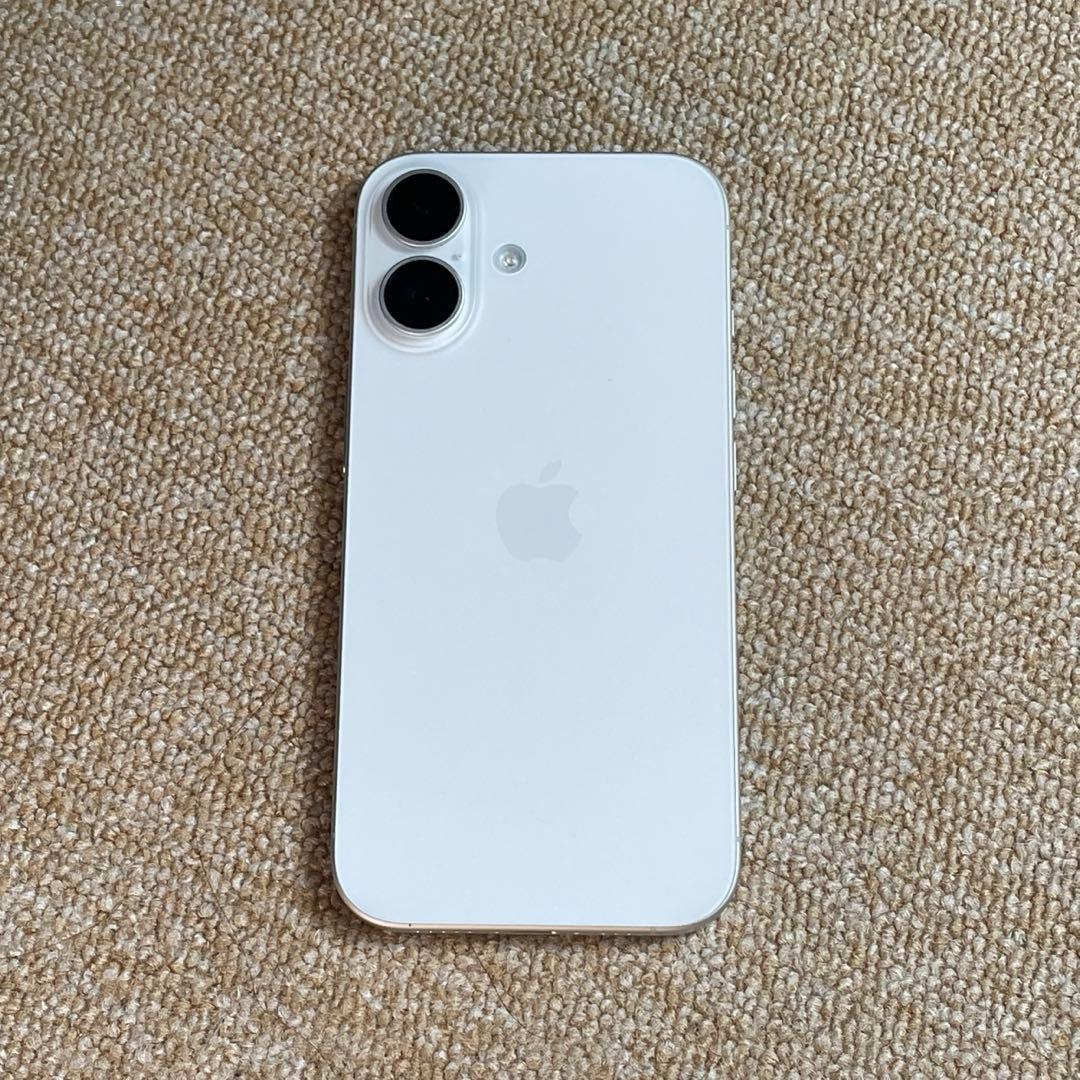 売り切り iPhone16 128G ホワイト 美品 美品 iPhone16 ホワイト128GB