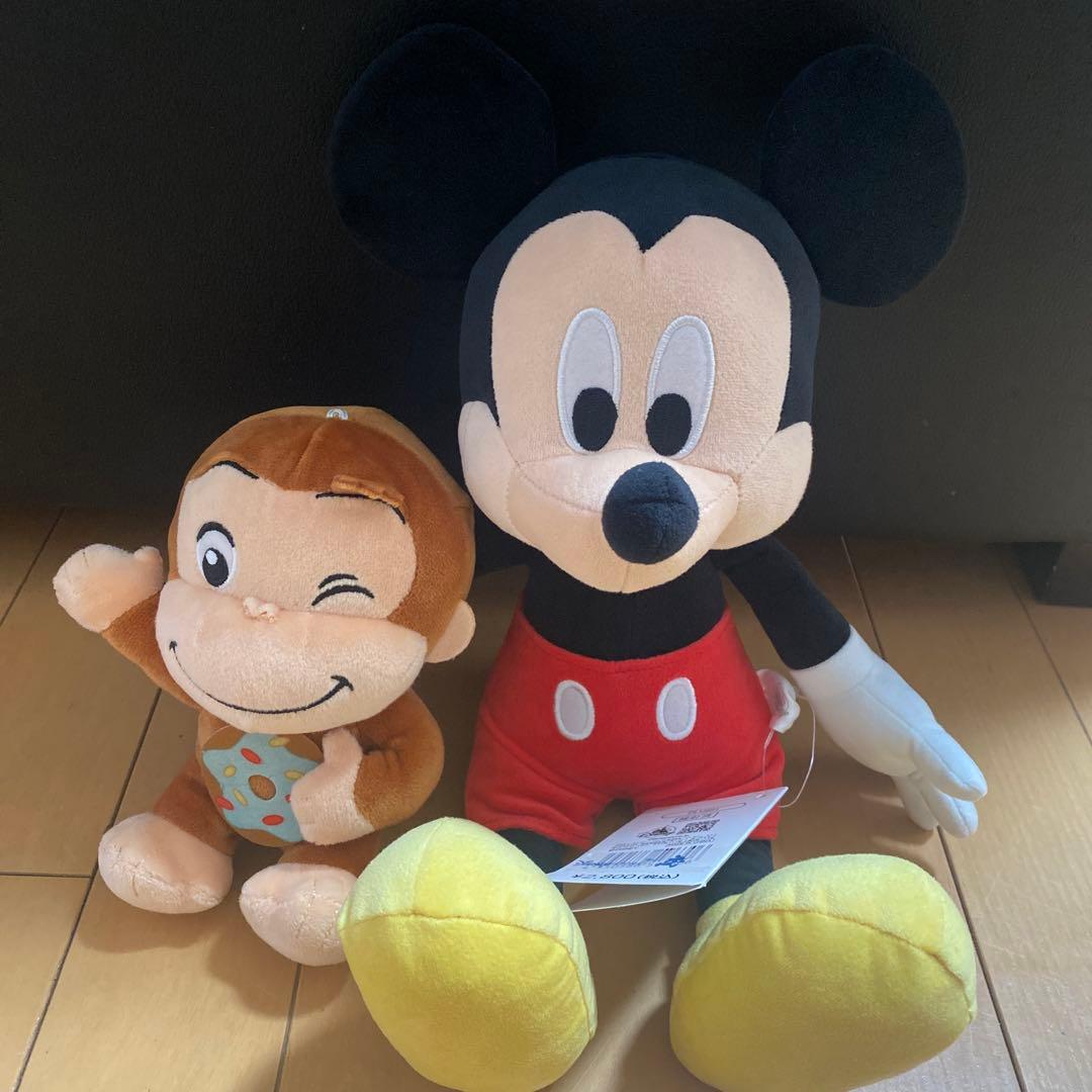 ミッキーマウス おさるのジョージ ぬいぐるみセット - メルカリ