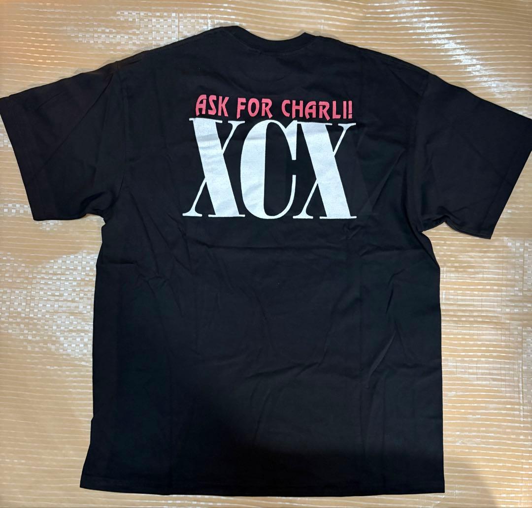 未使用新品 Charli XCXチャーリーXCX オフィシャルTシャツXXL - メルカリ