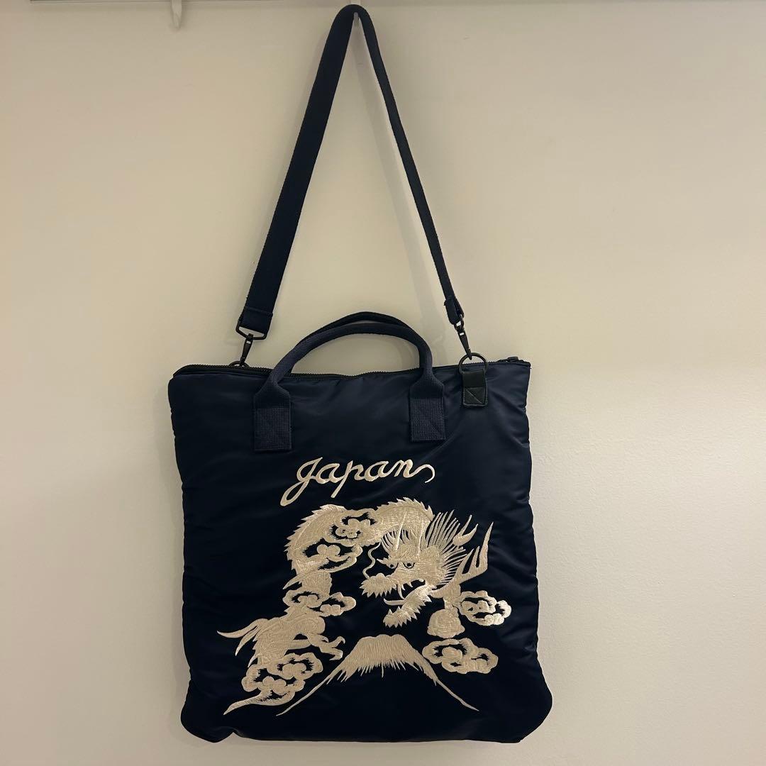 テーラー東洋 ビームスボーイ 刺繍 ヘルメットバッグ ネイビー - メルカリ