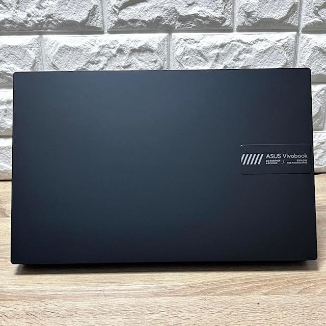 使用極浅！2024年製《ほぼ未使用級》上級Ryzen5！大容量SSD！ASUS