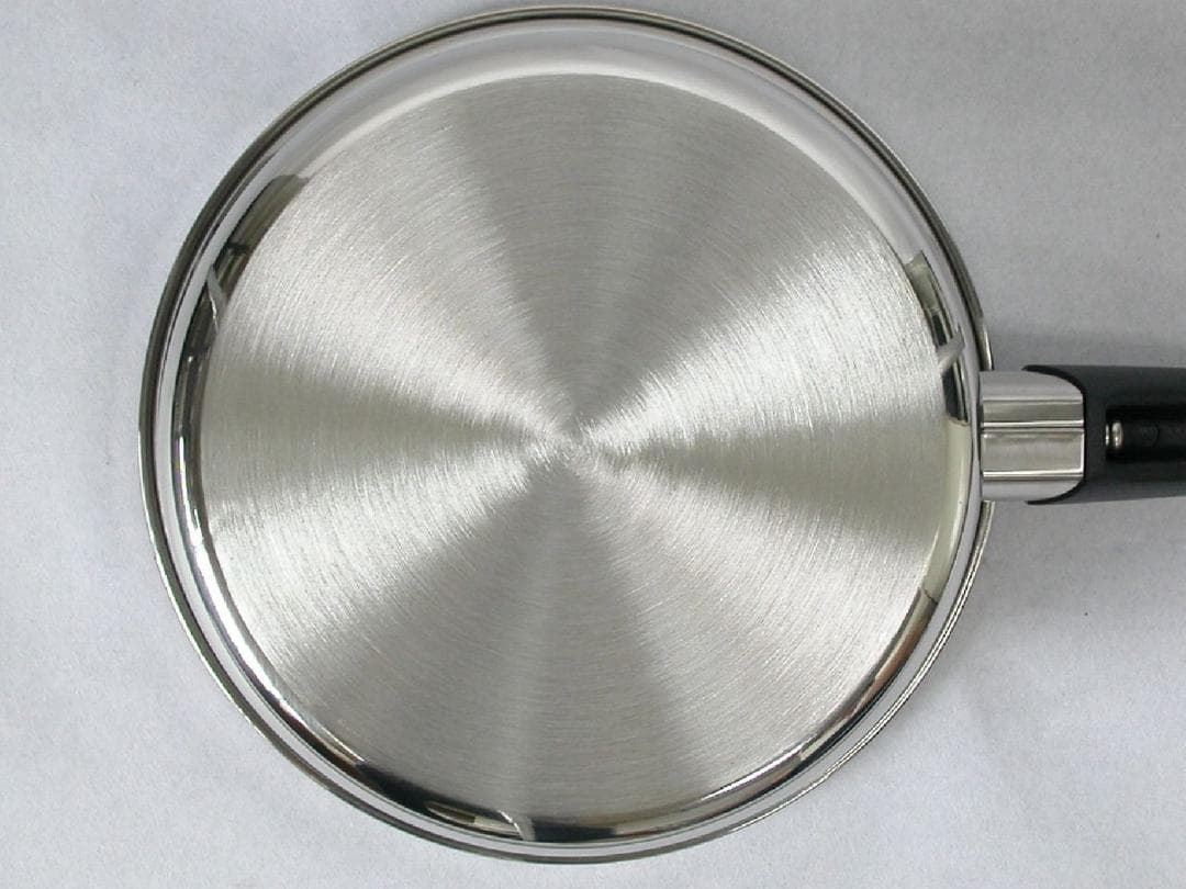 アムウェイ 中ソースパン 未使用品 料理本とスクラブバッズ1個付 IH