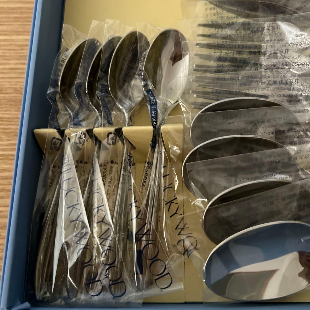 ラッキーウッド ヴィスビー ディナーセット 24本(6種4客用) - メルカリ