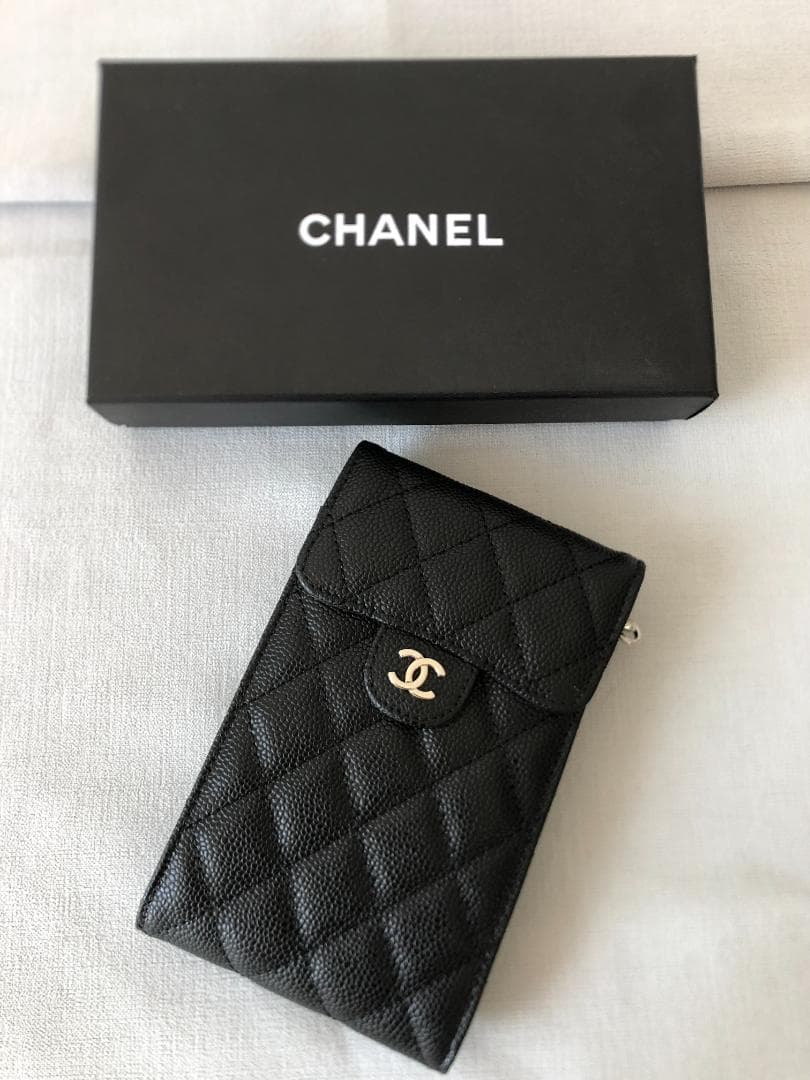 キルティングスマホショルダーバッグ　綺麗　ファション ZAKKA-BOX（ザッカボックス） ショルダーバッグ バッグ 「NOVE-24