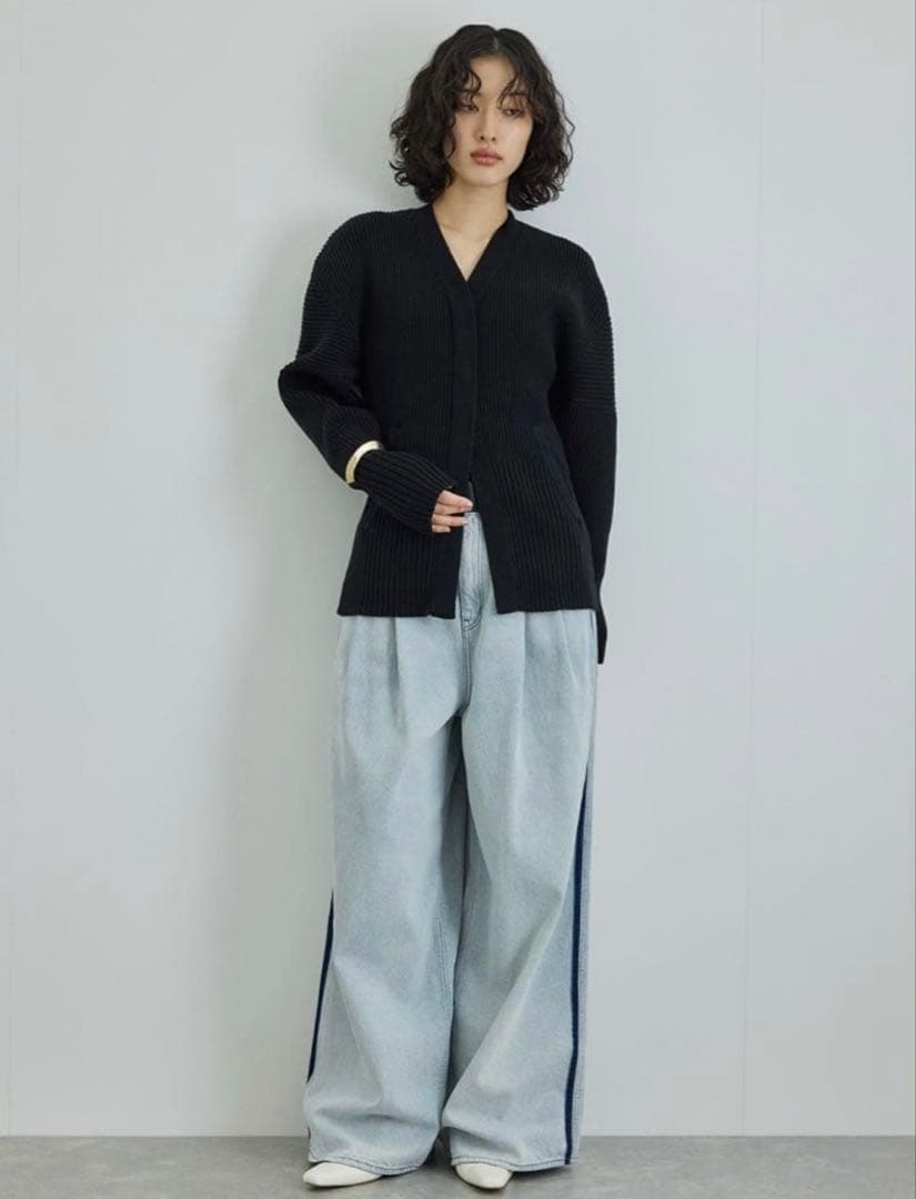 美品】アダムエロペ 24AW 洗える フォルムリブカーディガン