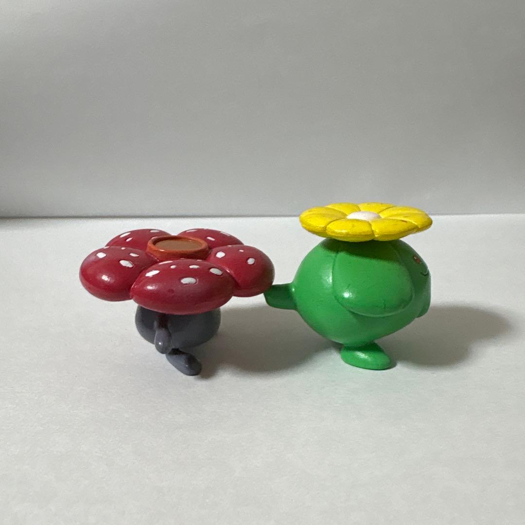 ポケモン モンコレ トミー 初期 ナゾノクサ クサイハナ ラフレシア