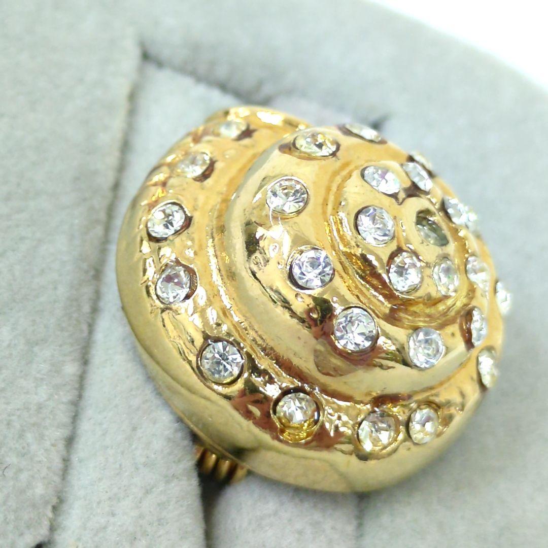 ジャンニヴェルサーチェ クリスタルラインストーン ピンブローチ