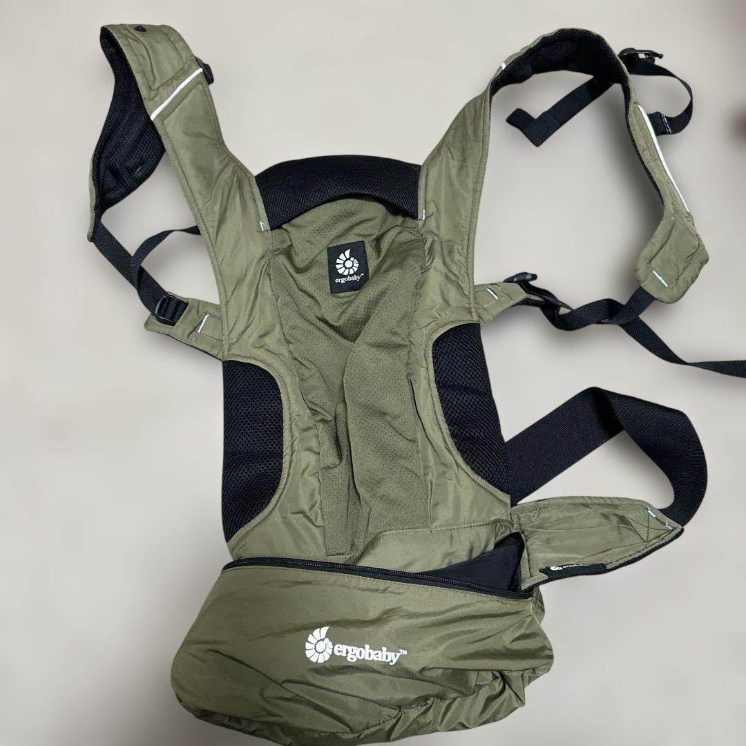 ergobaby 抱っこ紐 オリーブグリーン - メルカリ