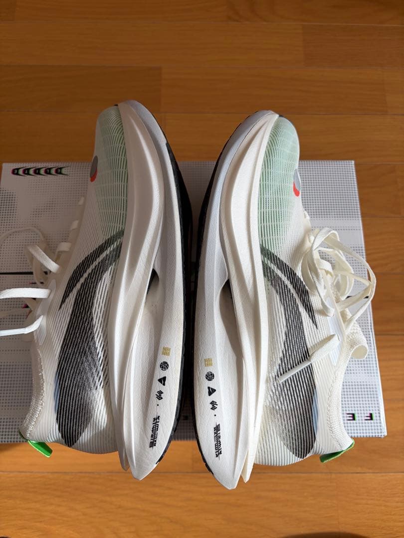 LI-NING リーニンFEIDIAN 5 ELITE 25.0cm US7.5