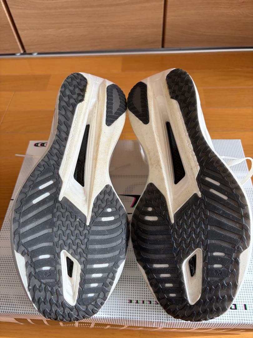 LI-NING リーニンFEIDIAN 5 ELITE 25.0cm US7.5